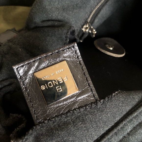 FENDI F/W 09 Blackout Mamma Forever Baguette in Grey Jersey Cotton - Picture 5 of 13